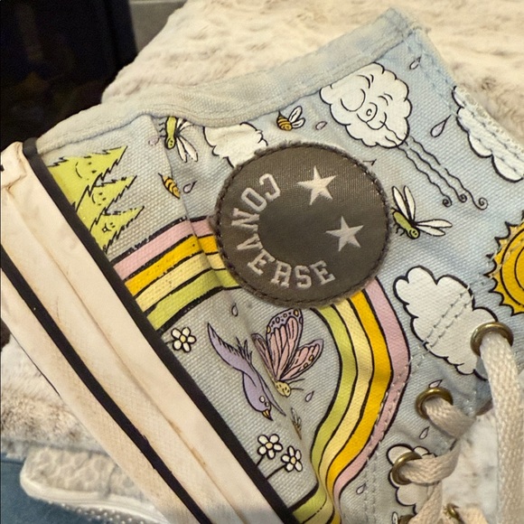 Converse Youth High-Tops with Rainbow and Cloud Design - Picture 9 of 10